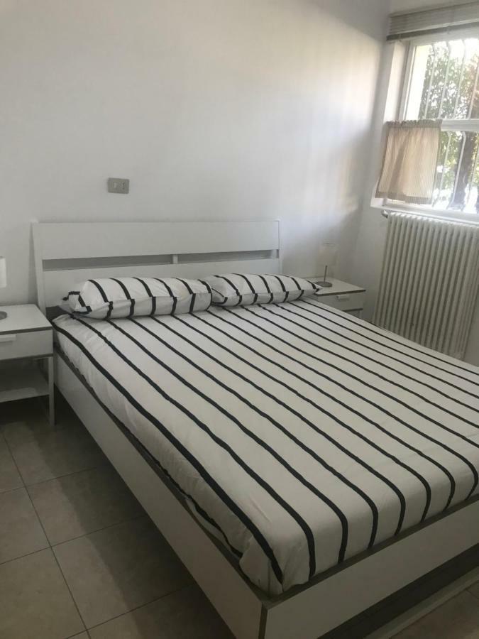 Gli Oleandri Hotell Bellano Exteriör bild