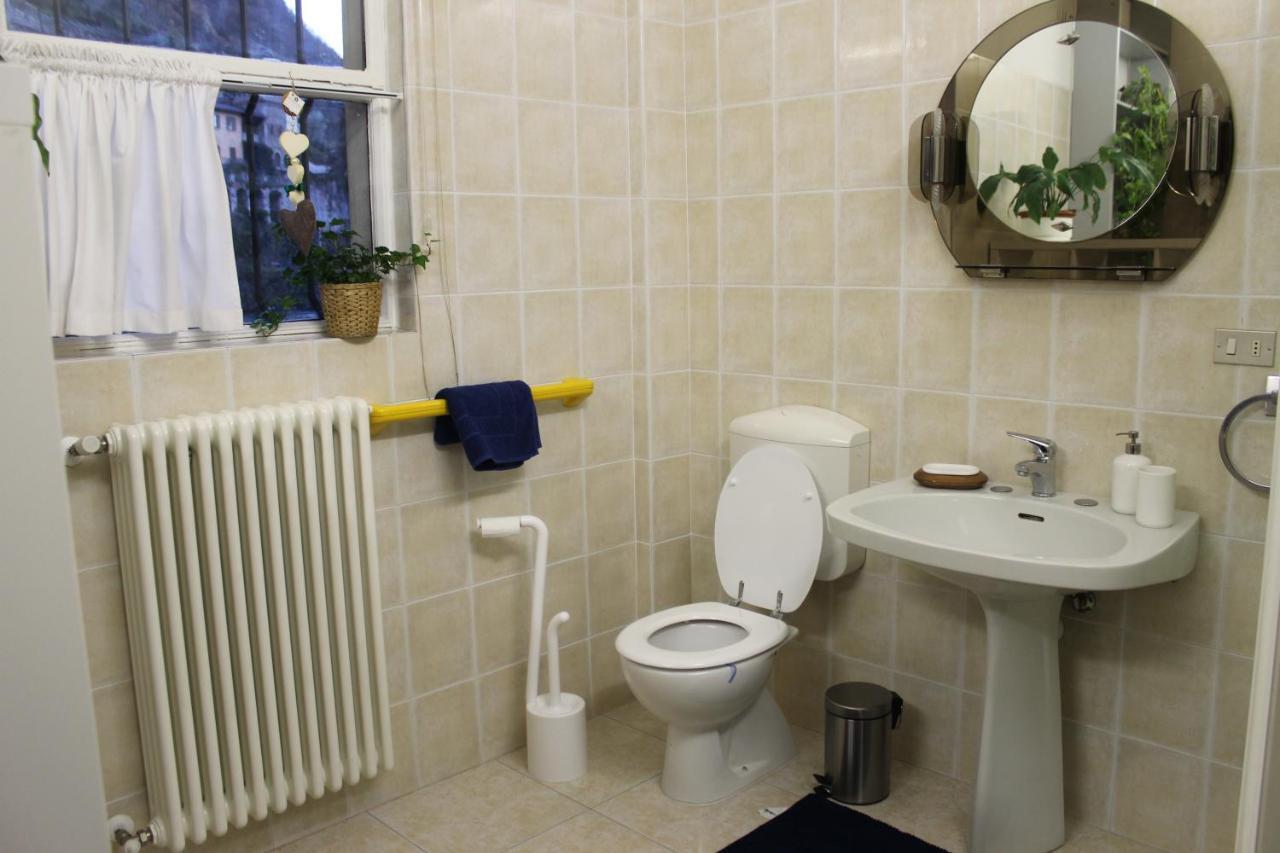 Gli Oleandri Hotell Bellano Exteriör bild